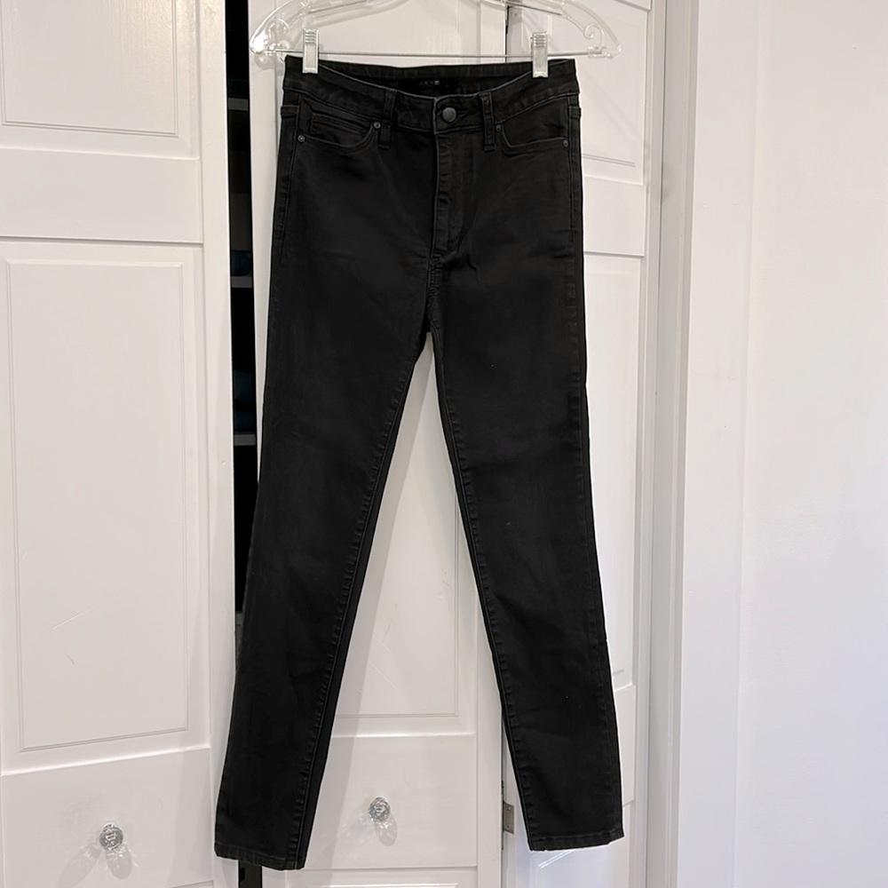 Joe’s jeans, black skinny size 27